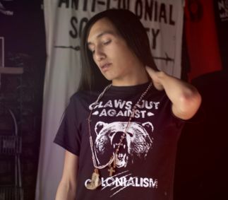 claws out - ray